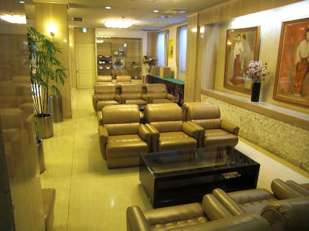 Hirosaki Prince Hotel Exterior photo
